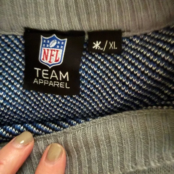 Detroit Lions Sweater NWOT XL - Picture 3 of 3